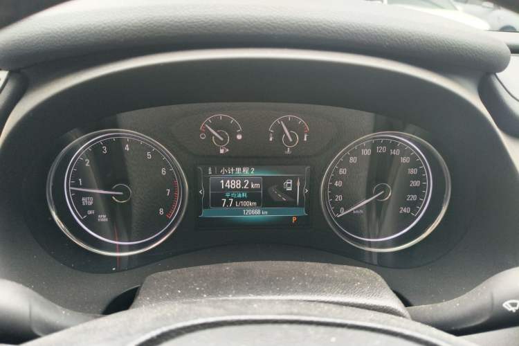 Used Buick LaCrosse 2018 20T Elite Edition Instrument Cluster