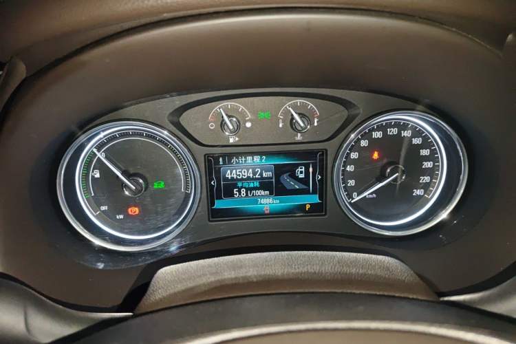 Used Buick LaCrosse 2018 30H Elite Edition Instrument Cluster