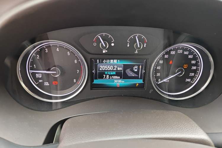 Used Buick LaCrosse 2018 20T Leading Model Instrument Cluster