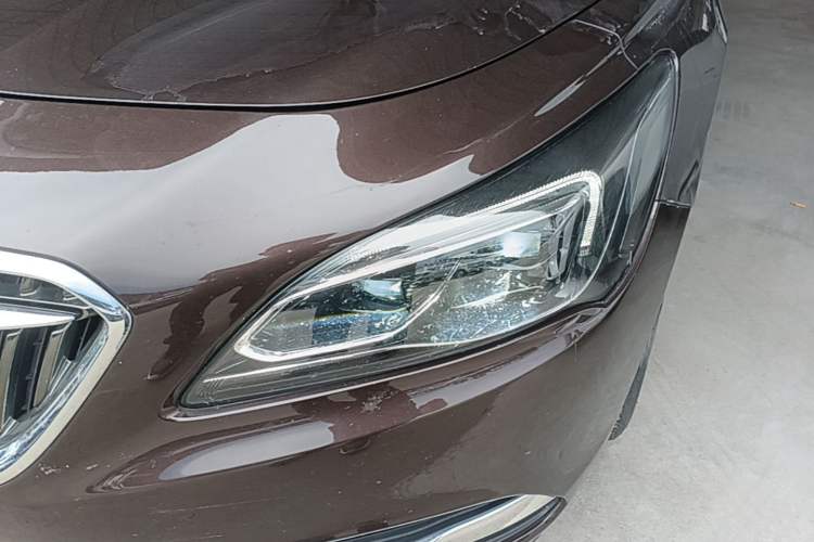 Used Buick LaCrosse 2018 20T Elite Edition Left Front Headlight