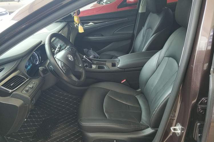 Used Buick LaCrosse 2018 20T Elite Edition Left Front Seat