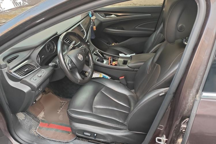 Used Buick LaCrosse 2018 28T Elite Edition Left Front Seat