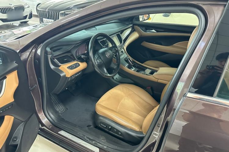 Used Buick LaCrosse 2018 20T Luxury Model Left Front Seat