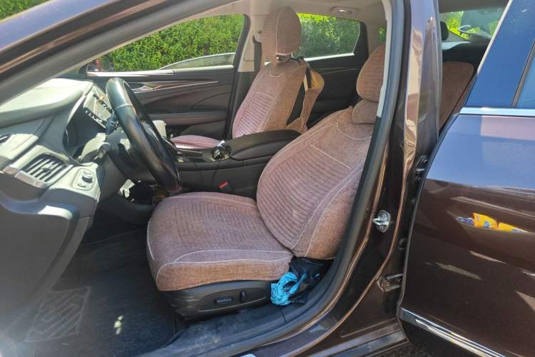 Used Buick LaCrosse 2018 20T Elite Edition Left Front Seat