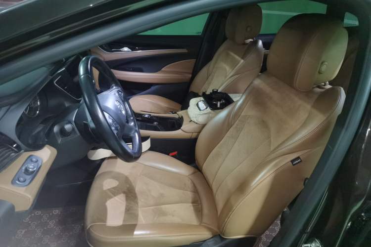 Used Buick LaCrosse 2018 28T Elite Edition Left Front Seat