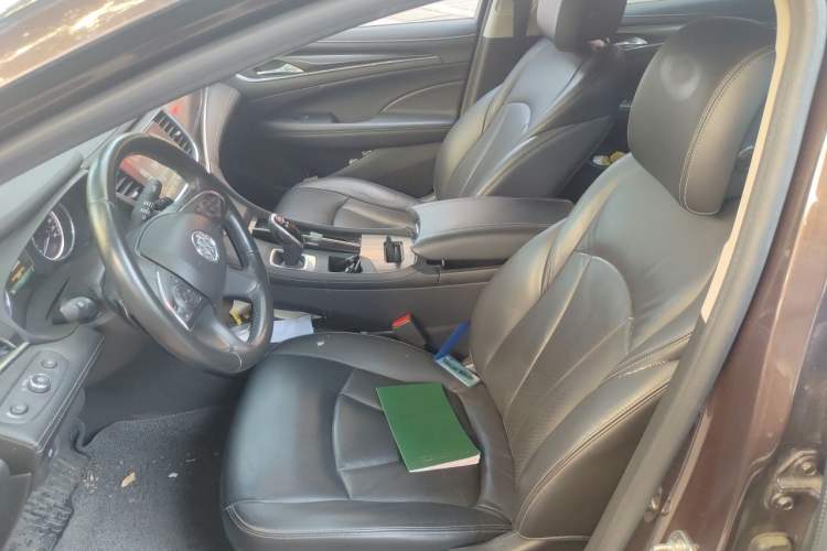 Used Buick LaCrosse 2018 20T Elite Edition Left Front Seat