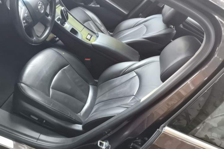 Used Buick LaCrosse 2018 20T Elite Edition Left Front Seat