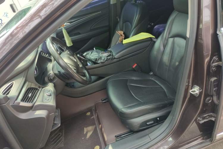 Used Buick LaCrosse 2018 20T Elite Edition Left Front Seat