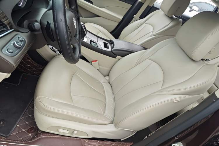 Used Buick LaCrosse 2018 20T Leading Model Left Front Seat