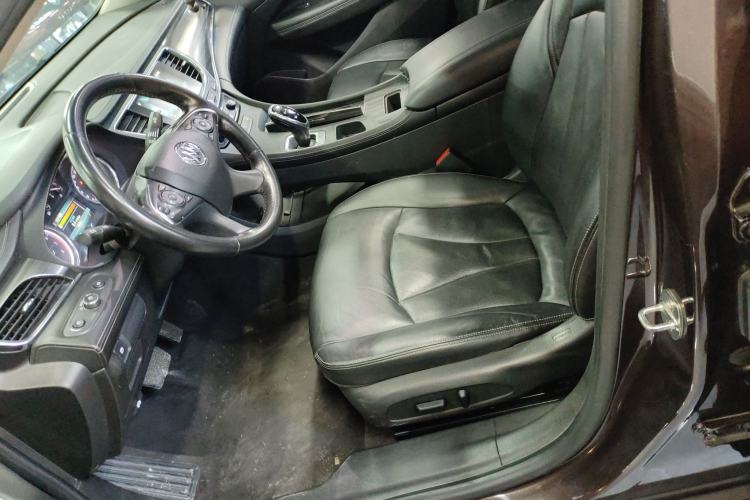 Used Buick LaCrosse 2018 20T Elite Edition Left Front Seat