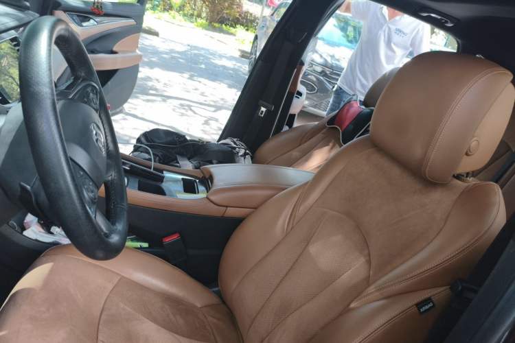 Used Buick LaCrosse 2018 28T Elite Edition Left Front Seat