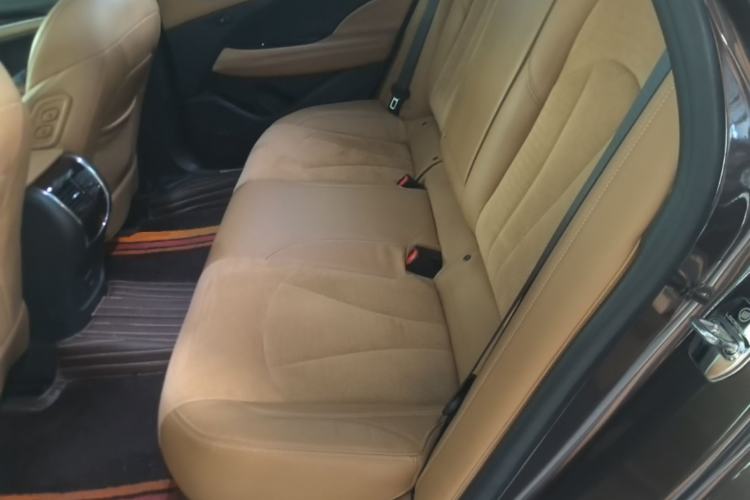Used Buick LaCrosse 2018 28T Luxury Model Left Rear Seat
