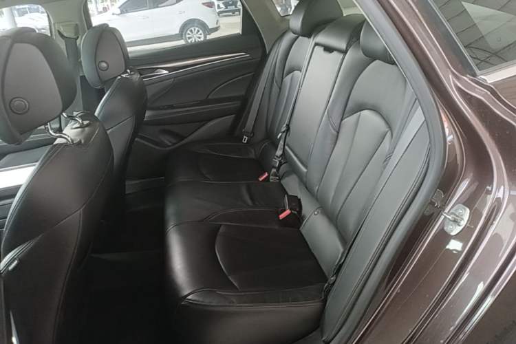 Used Buick LaCrosse 2018 20T Elite Edition Left Rear Seat