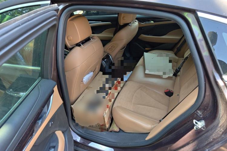 Used Buick LaCrosse 2018 28T Luxury Model Left Rear Seat