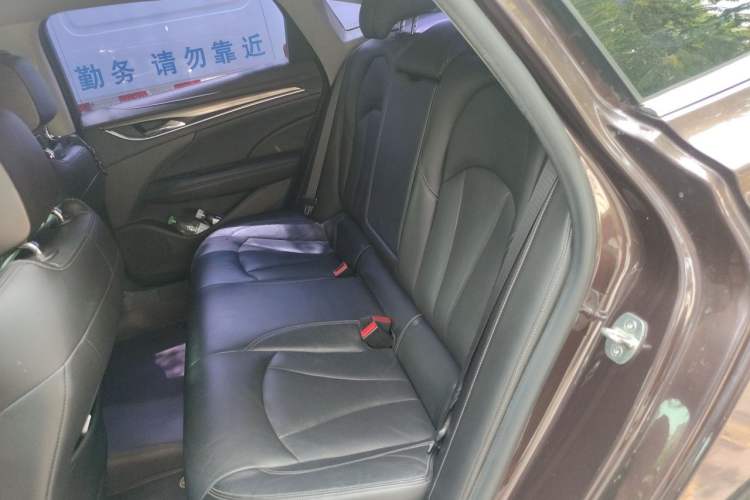 Used Buick LaCrosse 2018 20T Elite Edition Left Rear Seat