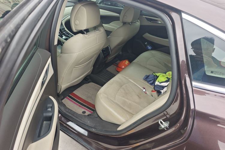 Used Buick LaCrosse 2018 30H Elite Edition Left Rear Seat