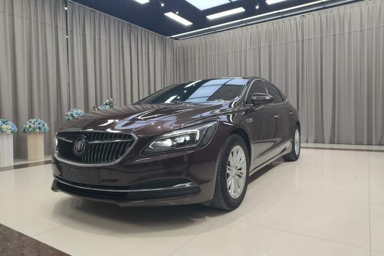 Used Buick LaCrosse 2018 20T Luxury Model Guazi used car, China used car export, Used car for sale, Used cars, Cheapest cars for sale