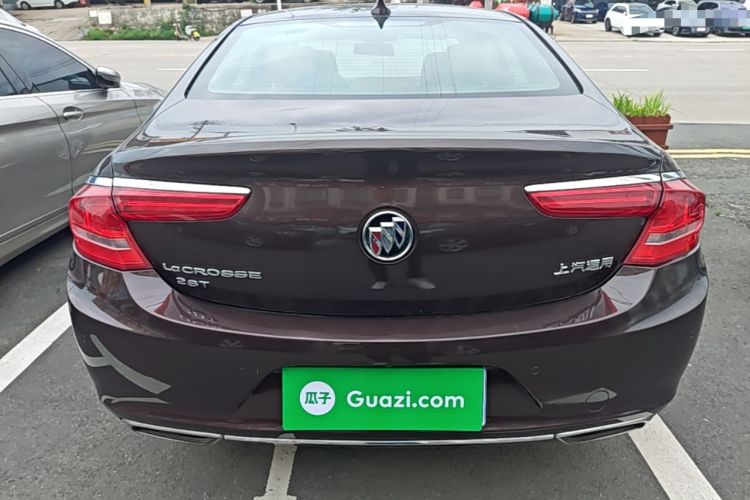 Used Buick LaCrosse 2018 28T Elite Edition Rear