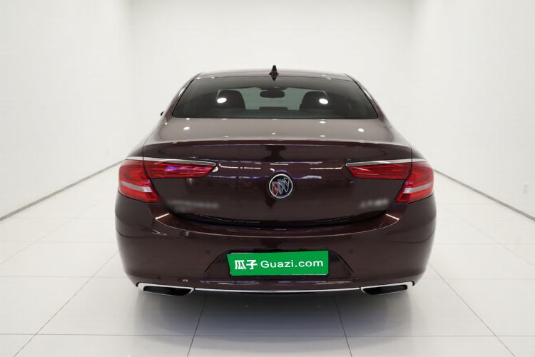 Used Buick LaCrosse 2018 28T Elite Edition Rear