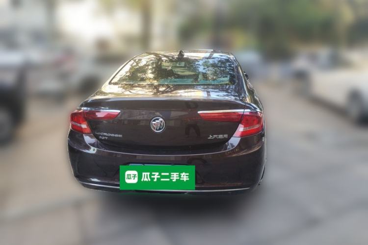 Used Buick LaCrosse 2018 20T Elite Edition Rear