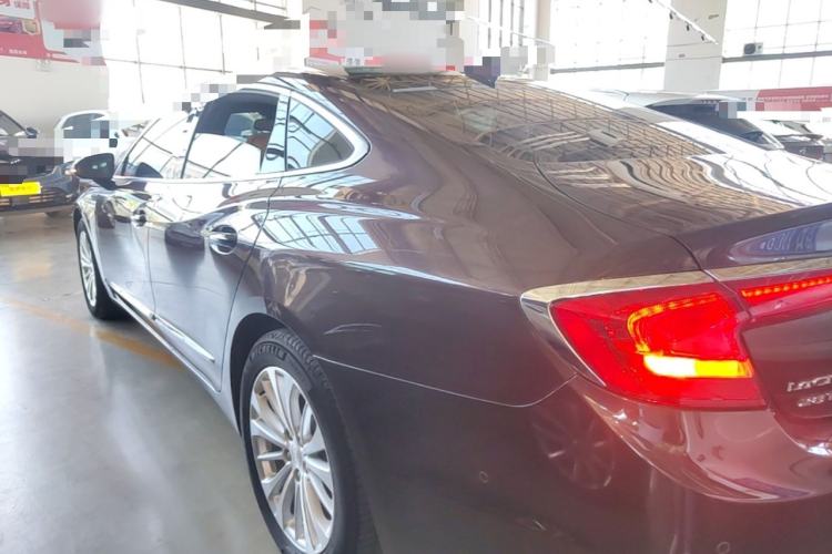 Used Buick LaCrosse 2018 28T Elite Edition Rear Left 45 Deg