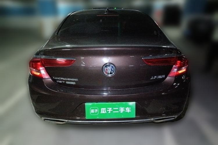 Used Buick LaCrosse 2018 28T Luxury Model Rear