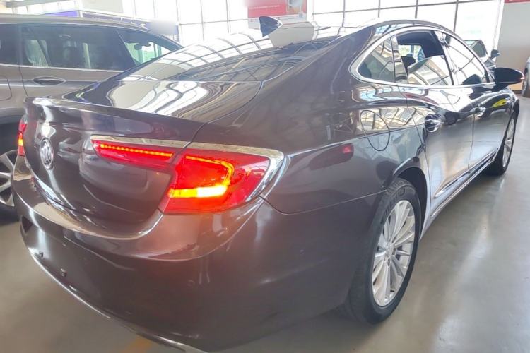 Used Buick LaCrosse 2018 28T Elite Edition Rear Right 45 Deg