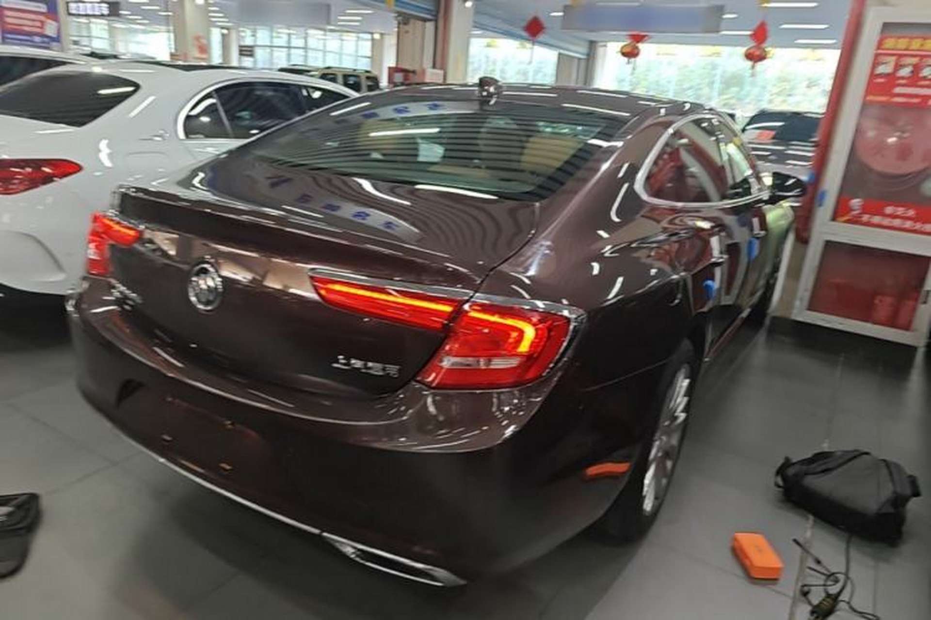 Used Buick LaCrosse 2018 28T Luxury Model Rear Right 45 Deg