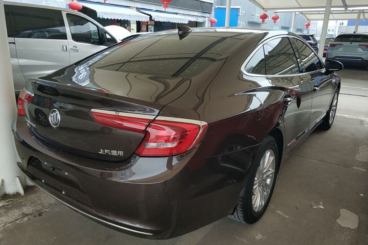 Used Buick LaCrosse 2018 20T Elite Edition Rear Right 45 Deg