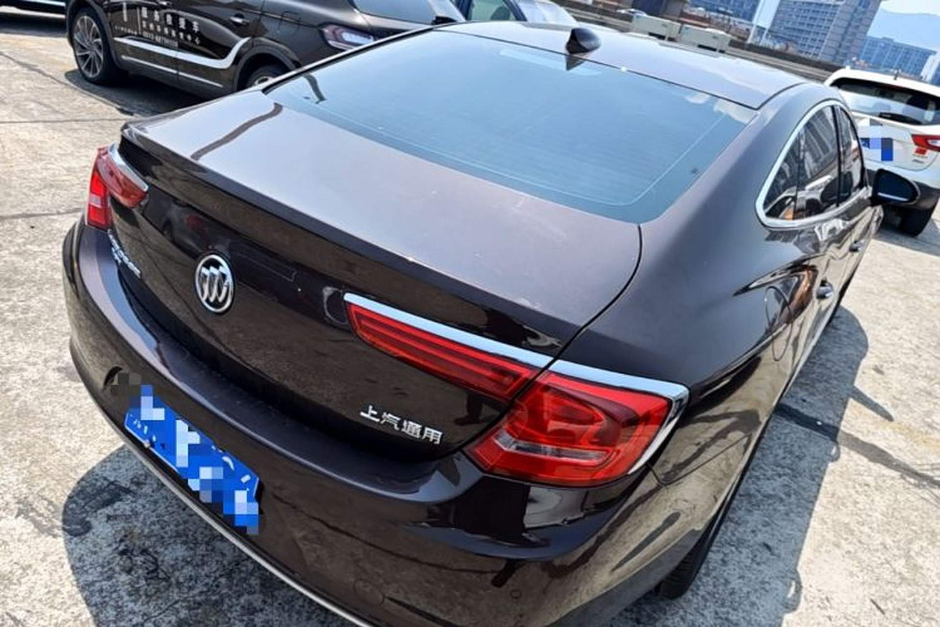 Used Buick LaCrosse 2018 20T Elite Edition Rear Right 45 Deg