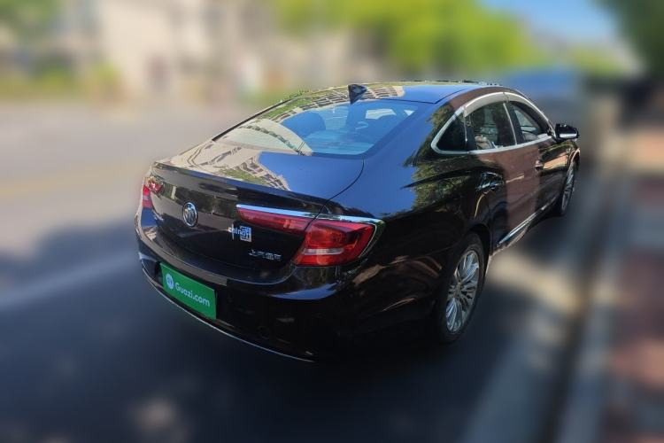 Used Buick LaCrosse 2018 20T Elite Edition Rear Right 45 Deg