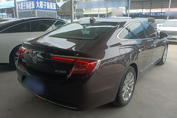 Used Buick LaCrosse 2018 20T Elite Edition Rear Right 45 Deg