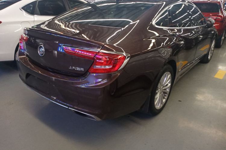 Used Buick LaCrosse 2018 28T Elite Edition Rear Right 45 Deg