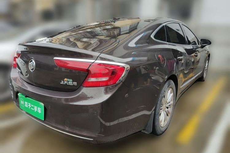 Used Buick LaCrosse 2018 20T Elite Edition Rear Right 45 Deg