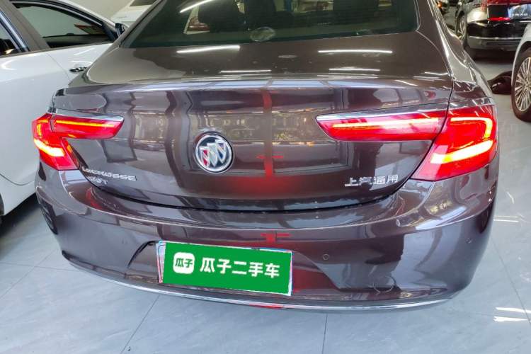 Used Buick LaCrosse 2018 20T Elite Edition Rear
