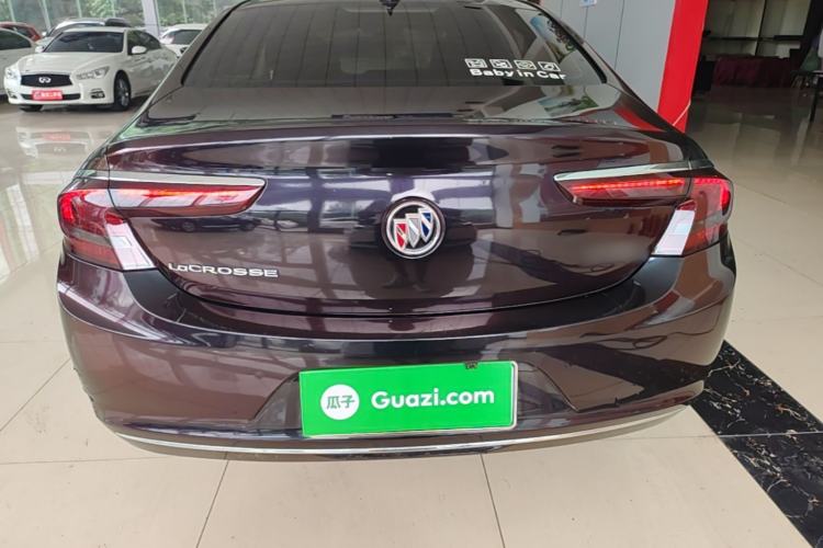 Used Buick LaCrosse 2018 20T Elite Edition Rear