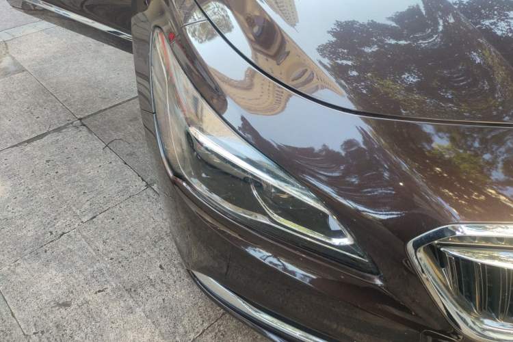 Used Buick LaCrosse 2018 20T Elite Edition Right Front Headlight