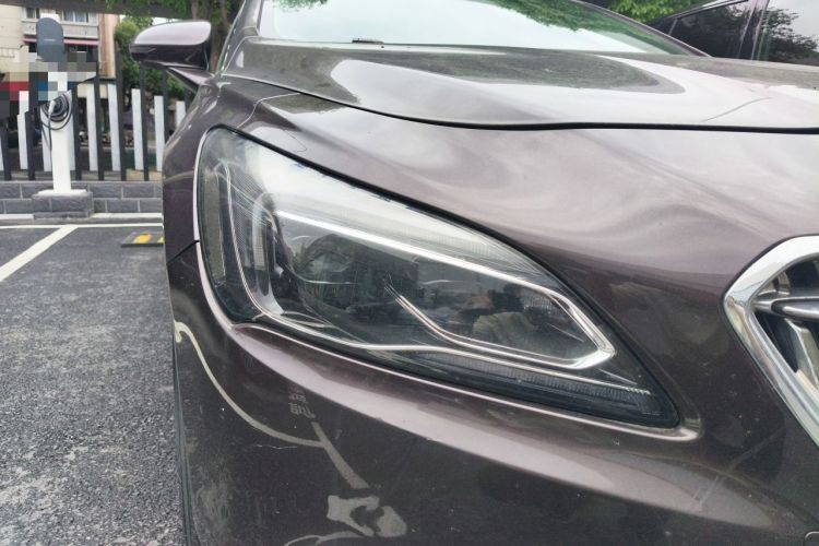 Used Buick LaCrosse 2018 20T Elite Edition Right Front Headlight