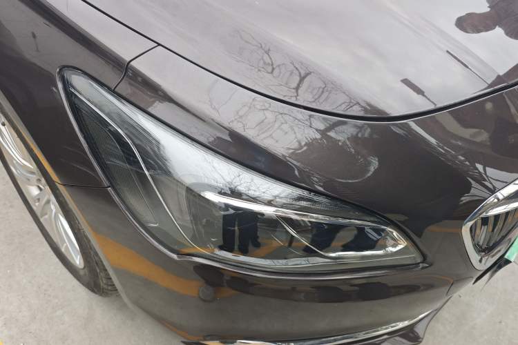 Used Buick LaCrosse 2018 30H Elite Edition Right Front Headlight