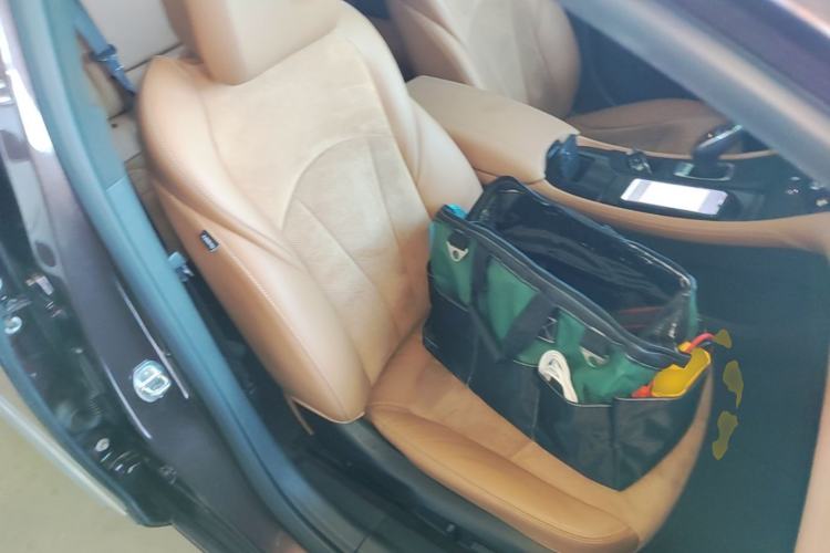 Used Buick LaCrosse 2018 28T Elite Edition Right Front Seat