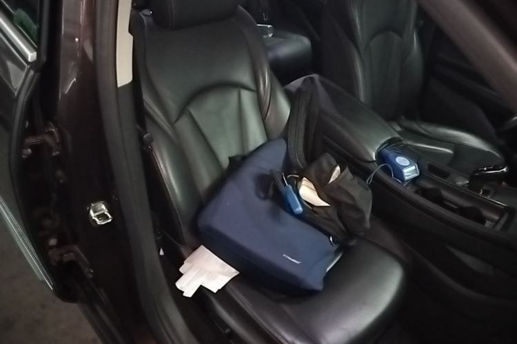 Used Buick LaCrosse 2018 20T Elite Edition Right Front Seat
