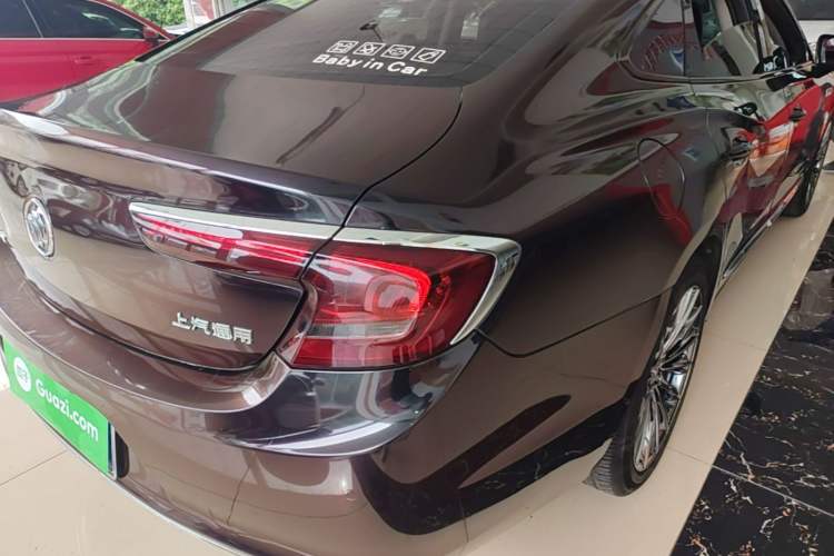 Used Buick LaCrosse 2018 20T Elite Edition Right Rear Taillight
