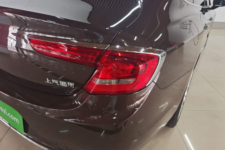 Used Buick LaCrosse 2018 28T Luxury Model Right Rear Taillight