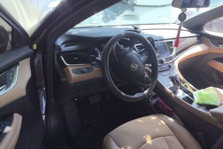 Used Buick LaCrosse 2018 28T Elite Edition Steering Wheel