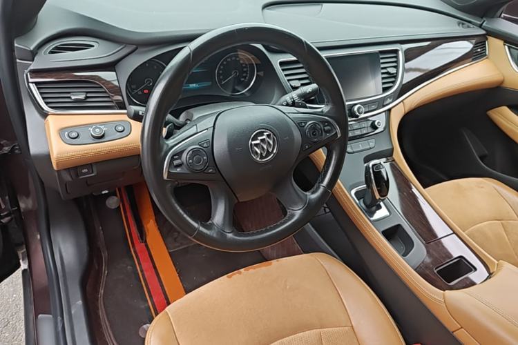 Used Buick LaCrosse 2018 28T Elite Edition Steering Wheel
