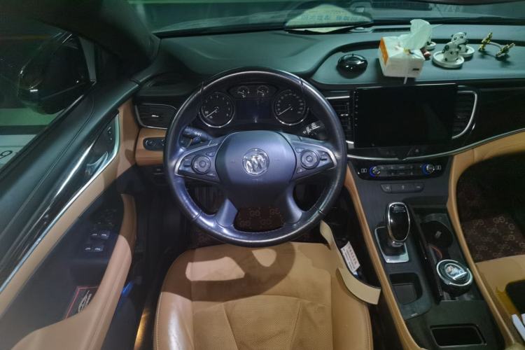 Used Buick LaCrosse 2018 28T Elite Edition Steering Wheel