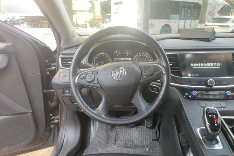 Used Buick LaCrosse 2018 20T Elite Edition Steering Wheel