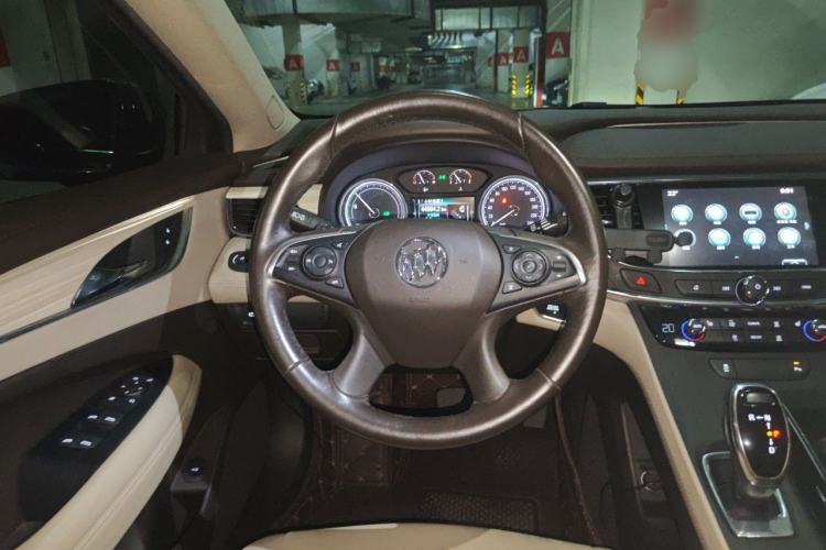 Used Buick LaCrosse 2018 30H Elite Edition Steering Wheel