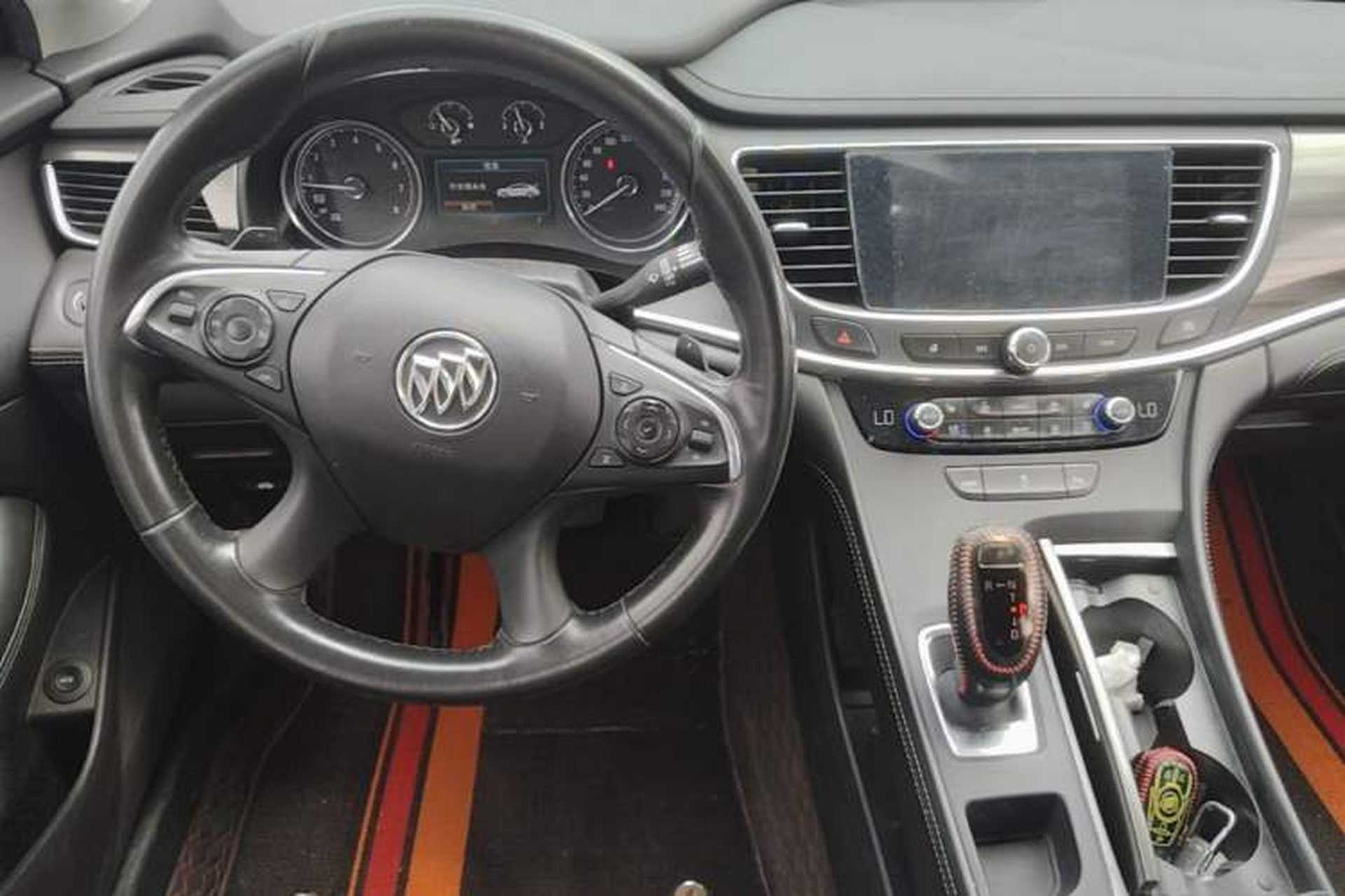 Used Buick LaCrosse 2018 20T Elite Edition Steering Wheel