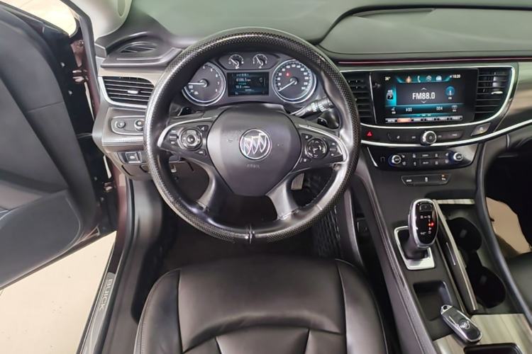Used Buick LaCrosse 2018 20T Elite Edition Steering Wheel